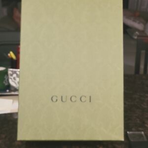 Gucci box